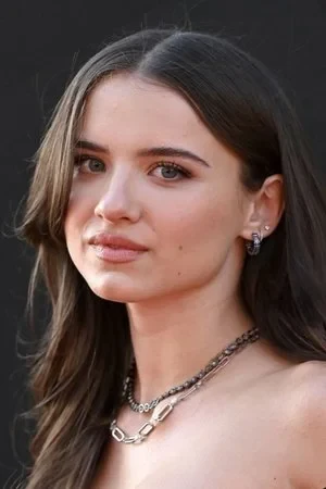 Madeleine McGraw profile