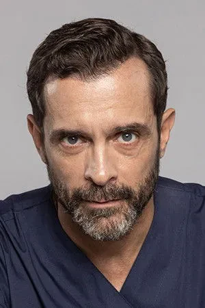 Constantine Markoulakis profile