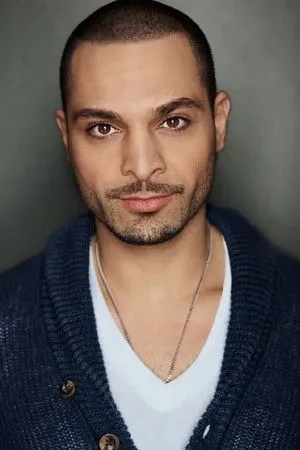 Michael Mando profile