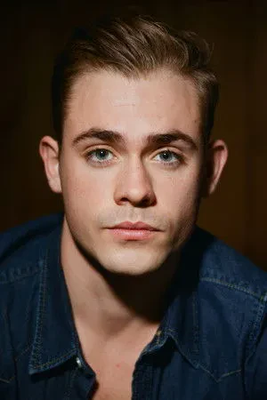 Dacre Montgomery profile