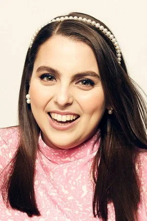 Beanie Feldstein profile