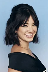 Peyton Elizabeth Lee profile
