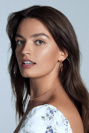 Emma Mackey profile
