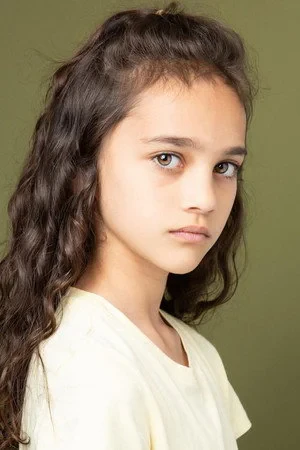 Tara Mohatta profile